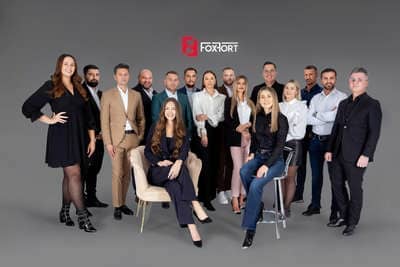 Fotograf portrete oficiale Timisoara. brand personal. business. afacere. job. angajare. 01