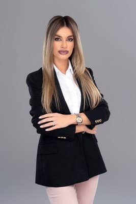 Fotograf portrete oficiale Timisoara. brand personal. business. afacere. job. angajare. 08